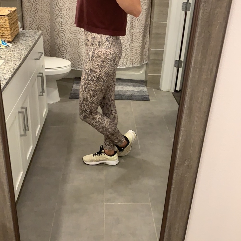 DYI 🐍 snake print high waist leggings S